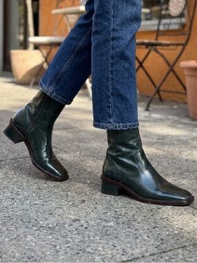 L-Intervalle Dark Green Crinkle-Patent Square-Toe Ankle Boots With Stacked Heel
